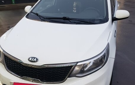 KIA Rio III рестайлинг, 2015 год, 890 000 рублей, 2 фотография
