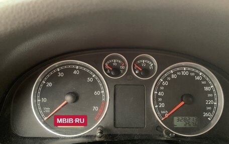 Volkswagen Passat B5+ рестайлинг, 2001 год, 250 000 рублей, 6 фотография