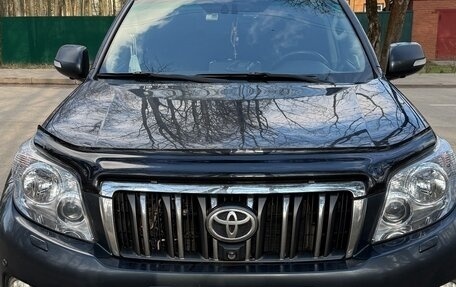 Toyota Land Cruiser Prado 150 рестайлинг 2, 2013 год, 3 200 000 рублей, 2 фотография