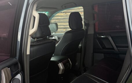 Toyota Land Cruiser Prado 150 рестайлинг 2, 2013 год, 3 200 000 рублей, 9 фотография