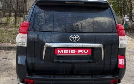 Toyota Land Cruiser Prado 150 рестайлинг 2, 2013 год, 3 200 000 рублей, 8 фотография