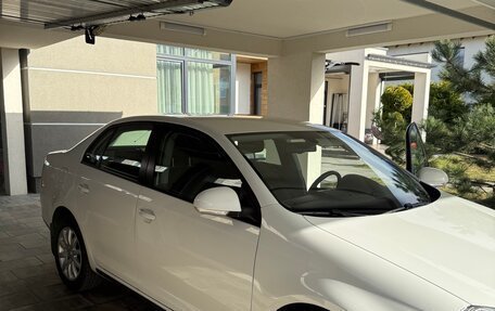 Volkswagen Jetta VI, 2010 год, 1 050 000 рублей, 3 фотография