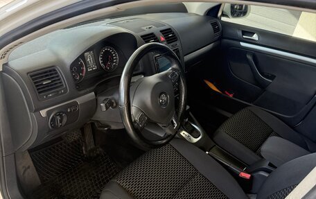 Volkswagen Jetta VI, 2010 год, 1 050 000 рублей, 6 фотография