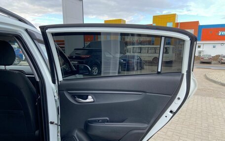 KIA Rio IV, 2018 год, 1 485 000 рублей, 10 фотография