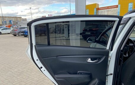 KIA Rio IV, 2018 год, 1 485 000 рублей, 12 фотография