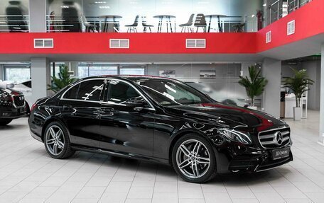 Mercedes-Benz E-Класс, 2020 год, 3 190 000 рублей, 3 фотография