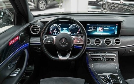 Mercedes-Benz E-Класс, 2020 год, 3 190 000 рублей, 12 фотография