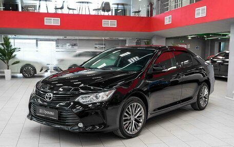Toyota Camry, 2014 год, 1 790 000 рублей, 4 фотография