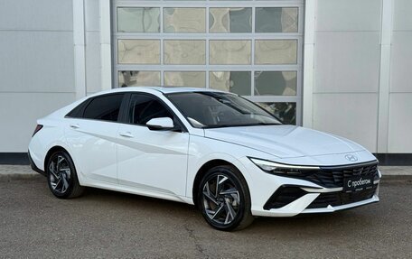 Hyundai Elantra, 2024 год, 2 200 000 рублей, 7 фотография
