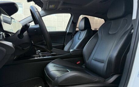 Hyundai Elantra, 2024 год, 2 200 000 рублей, 9 фотография