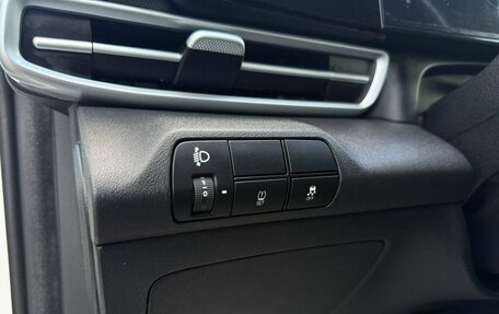 Hyundai Elantra, 2024 год, 2 200 000 рублей, 19 фотография