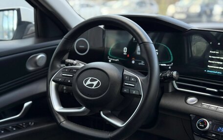 Hyundai Elantra, 2024 год, 2 200 000 рублей, 15 фотография