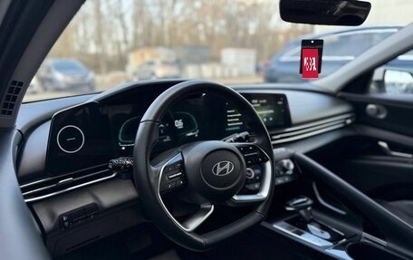 Hyundai Elantra, 2024 год, 2 200 000 рублей, 12 фотография