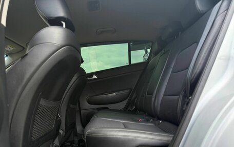 KIA Sportage IV рестайлинг, 2018 год, 2 070 000 рублей, 10 фотография