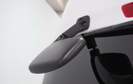 Nissan NV350 Caravan I, 2018 год, 2 789 000 рублей, 11 фотография