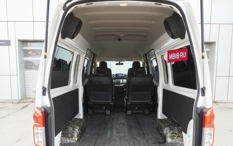 Nissan NV350 Caravan I, 2018 год, 2 789 000 рублей, 25 фотография