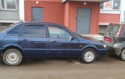Volkswagen Passat B4, 1995 год, 100 000 рублей, 1 фотография