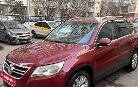 Volkswagen Tiguan I, 2010 год, 920 000 рублей, 5 фотография