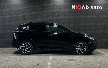 Honda Vezel, 2019 год, 2 150 000 рублей, 4 фотография