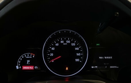 Honda Vezel, 2019 год, 2 150 000 рублей, 20 фотография