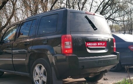Jeep Liberty (Patriot), 2010 год, 750 000 рублей, 4 фотография