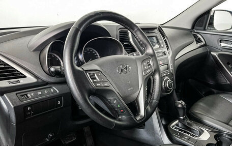 Hyundai Santa Fe III рестайлинг, 2016 год, 1 847 000 рублей, 13 фотография