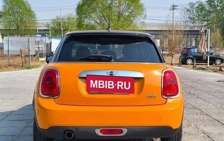 MINI Hatch, 2018 год, 1 560 000 рублей, 6 фотография