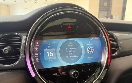 MINI Hatch, 2023 год, 2 211 000 рублей, 12 фотография