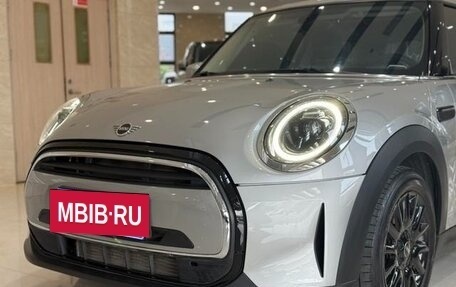 MINI Hatch, 2023 год, 2 211 000 рублей, 4 фотография