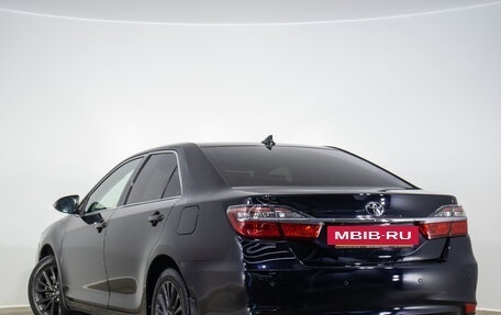 Toyota Camry, 2018 год, 1 549 000 рублей, 7 фотография