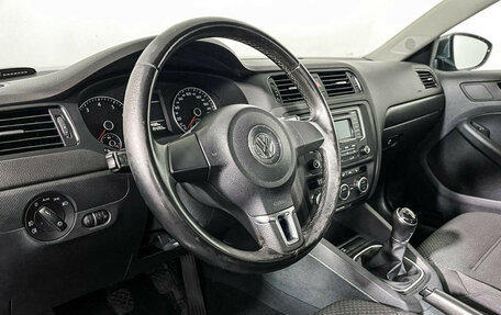 Volkswagen Jetta VI, 2014 год, 997 000 рублей, 13 фотография