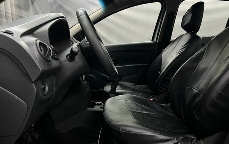 Renault Logan II, 2019 год, 469 888 рублей, 5 фотография