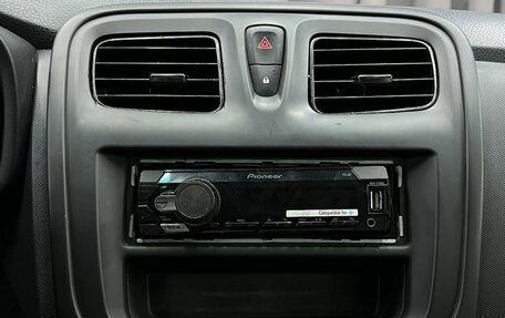 Renault Logan II, 2019 год, 469 888 рублей, 11 фотография