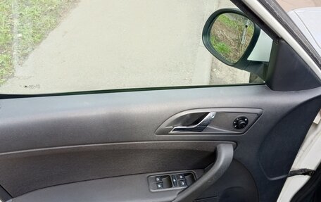 Skoda Yeti I рестайлинг, 2011 год, 870 000 рублей, 16 фотография