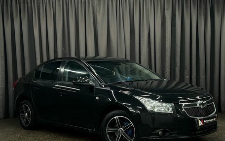 Chevrolet Cruze II, 2011 год, 464 888 рублей, 2 фотография