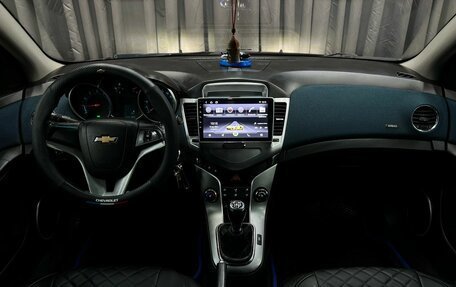 Chevrolet Cruze II, 2011 год, 464 888 рублей, 5 фотография