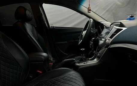 Chevrolet Cruze II, 2011 год, 464 888 рублей, 10 фотография