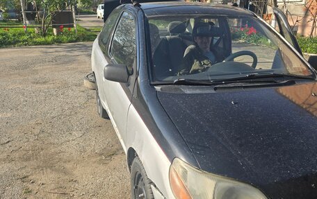 Toyota Echo, 2000 год, 90 000 рублей, 2 фотография