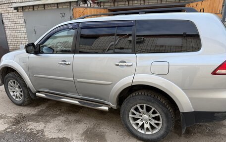 Mitsubishi Pajero Sport II рестайлинг, 2014 год, 2 100 000 рублей, 11 фотография