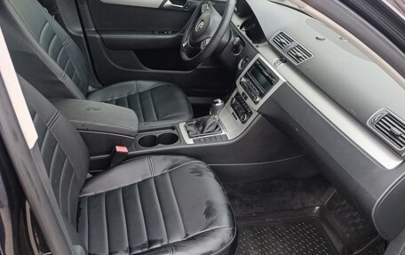Volkswagen Passat B7, 2011 год, 700 000 рублей, 17 фотография