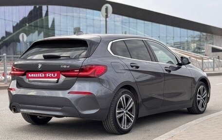 BMW 1 серия, 2020 год, 1 850 000 рублей, 3 фотография