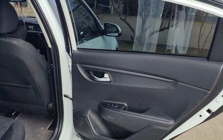 KIA Rio IV, 2017 год, 1 400 000 рублей, 4 фотография