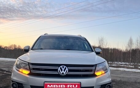 Volkswagen Tiguan I, 2011 год, 840 000 рублей, 1 фотография