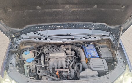 Volkswagen Touran III, 2009 год, 700 000 рублей, 16 фотография