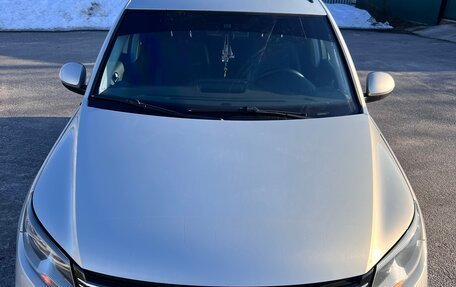 Volkswagen Tiguan I, 2011 год, 840 000 рублей, 2 фотография