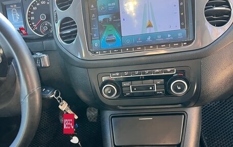 Volkswagen Tiguan I, 2011 год, 840 000 рублей, 13 фотография