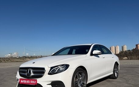 Mercedes-Benz E-Класс, 2020 год, 4 600 000 рублей, 2 фотография