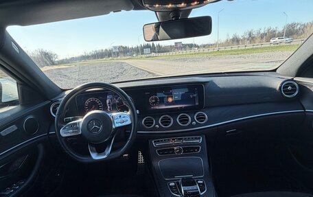 Mercedes-Benz E-Класс, 2020 год, 4 600 000 рублей, 11 фотография