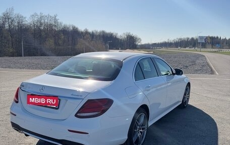 Mercedes-Benz E-Класс, 2020 год, 4 600 000 рублей, 6 фотография