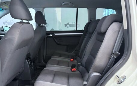 Volkswagen Touran III, 2011 год, 1 155 000 рублей, 9 фотография